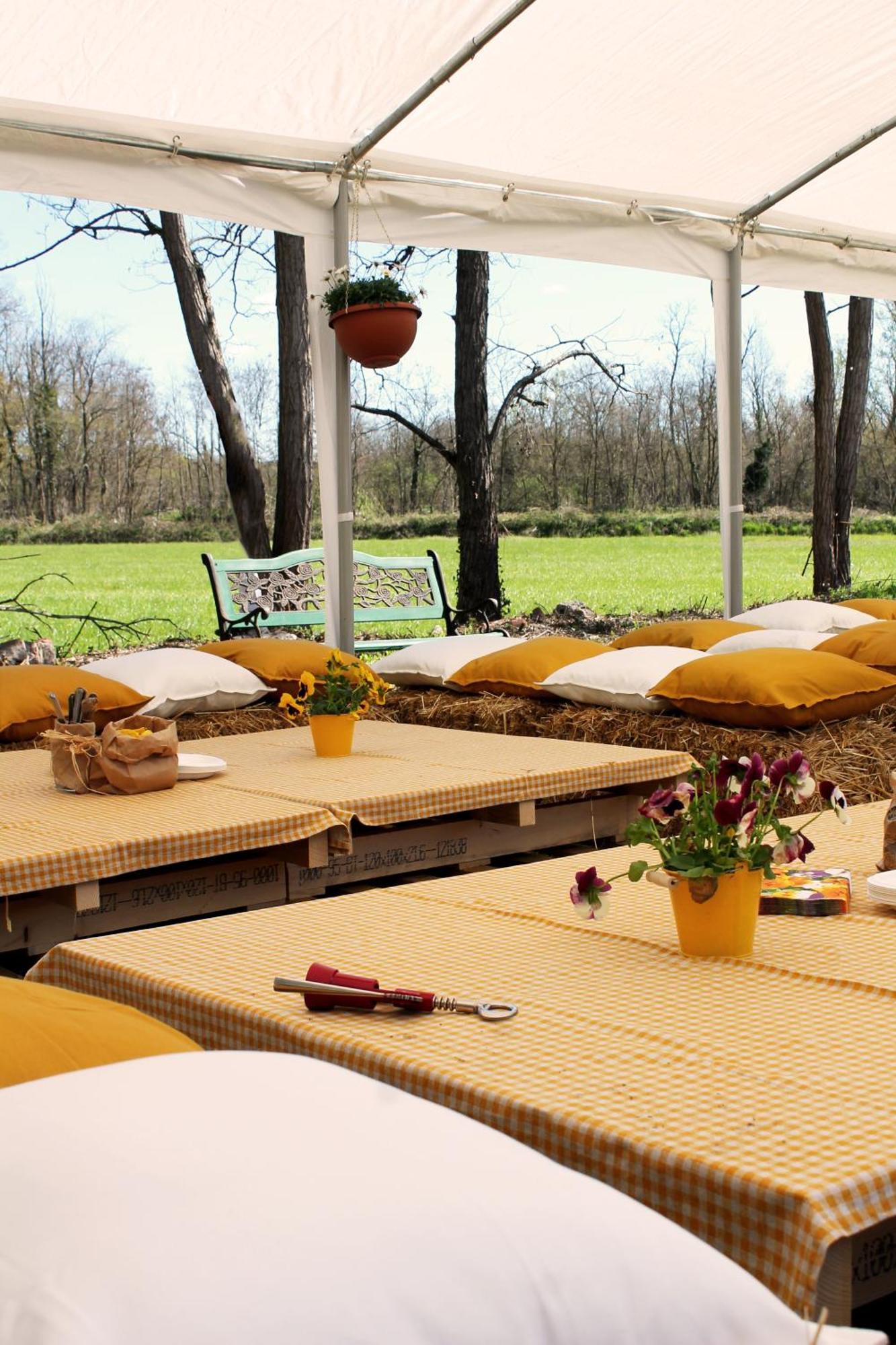 Agriturismo Helianthus Oleggio Exterior photo